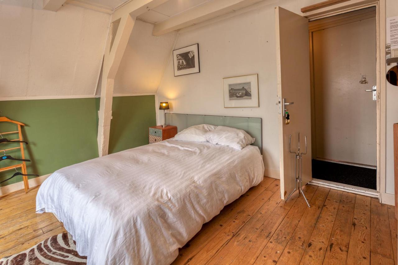 B&B 1971 Hazenstraat - Shared Bathroom Amsterdam Eksteriør billede